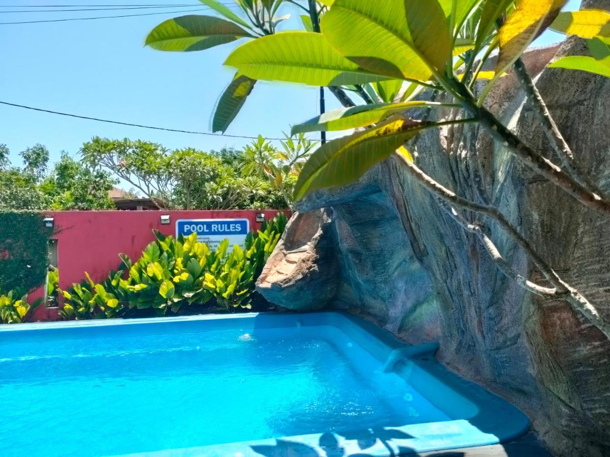 Roemahkoe Holidayhome Malacca Extérieur photo