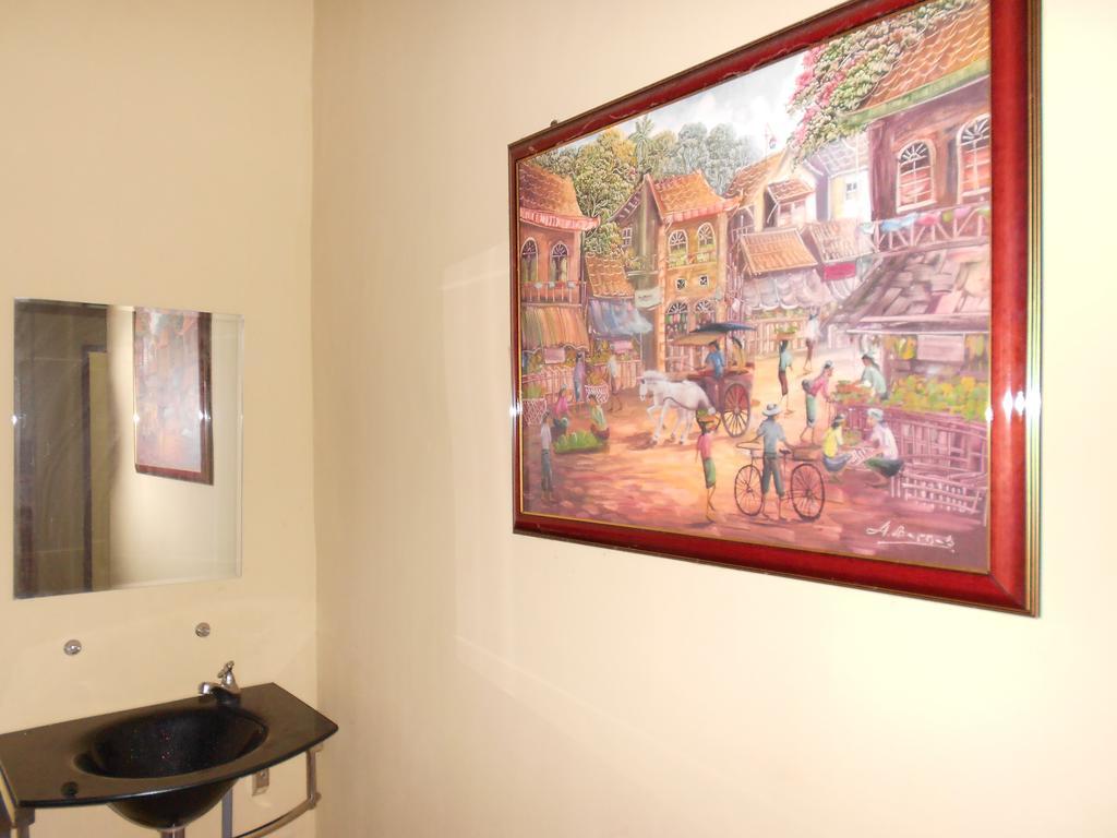 Roemahkoe Holidayhome Malacca Extérieur photo